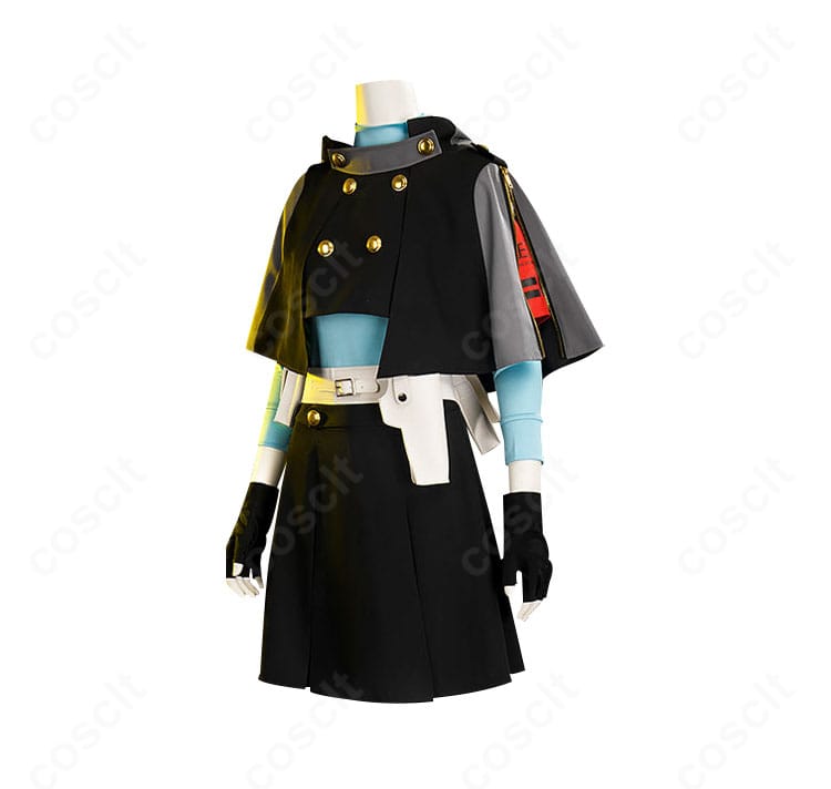 山岸風花 新戦闘服の側面ディテール。マントの落ち感とスカートラインの美しさを表現。