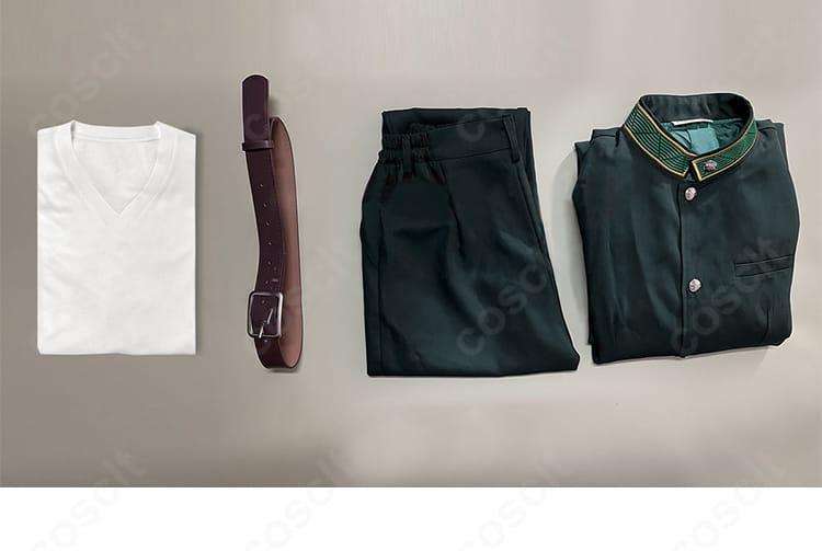 WIND BREAKER 梅宮一 コスプレ衣装のセット内容一式。コート、Tシャツ、ズボン、ベルトの4点が並んだ画像。