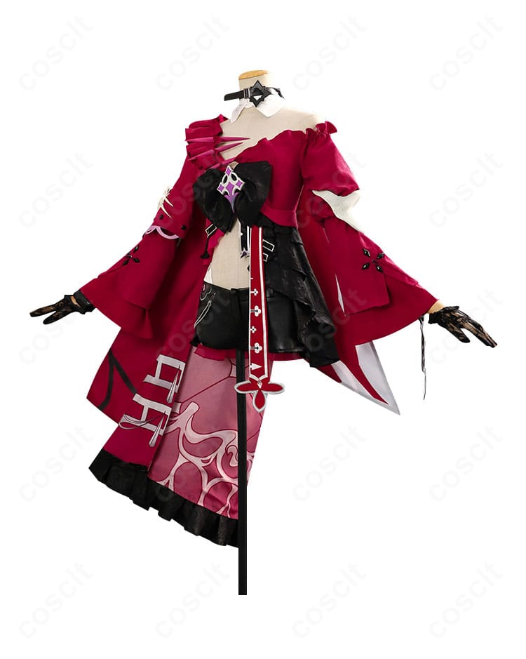 崩壊3rd セリム コスプレ衣装の側面。マントの流れと美しいシルエットを強調