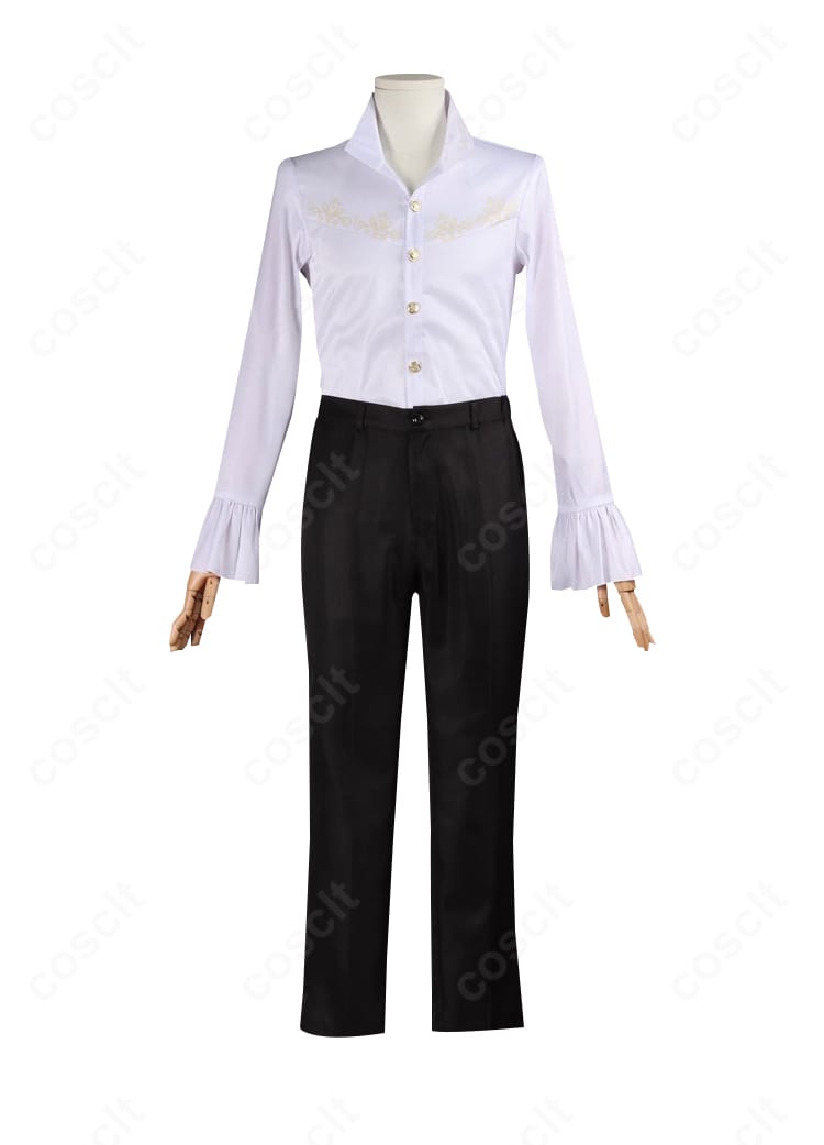 インナー白シャツの正面ディテール。襟元と前立ての意匠で清潔感と端正さを表現。