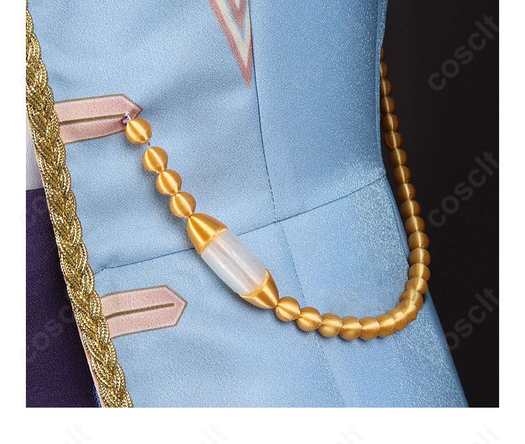 腰のビーズ装飾詳細。揺れ感のあるアクセで動きに表情をプラス。