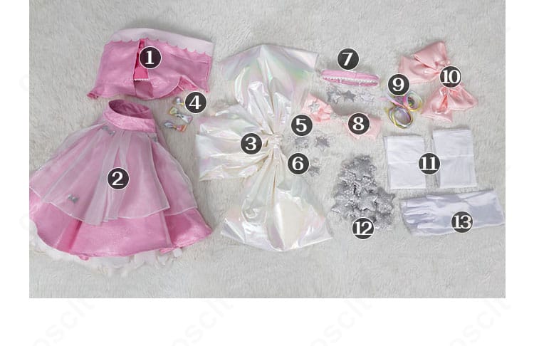 春音あいら コスプレ衣装のセット内容一覧。トップス、スカート、アクセサリー類が一目で分かる。