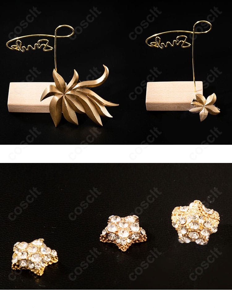 小物・アクセサリー一式の並び。髪飾り・襟飾り・ウエストポーチなどセット内容を説明