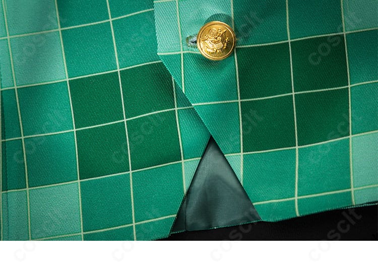 ハーマン・グリーンヒル コスプレのボタンディテール。クラシックな金属調ボタンで高級感を演出。