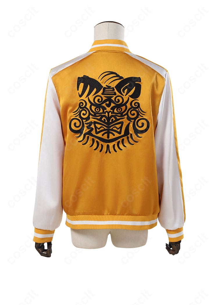 WIND BREAKER スカジャン背面。背中の刺繍モチーフと配置バランスを詳細に示すバックショット。