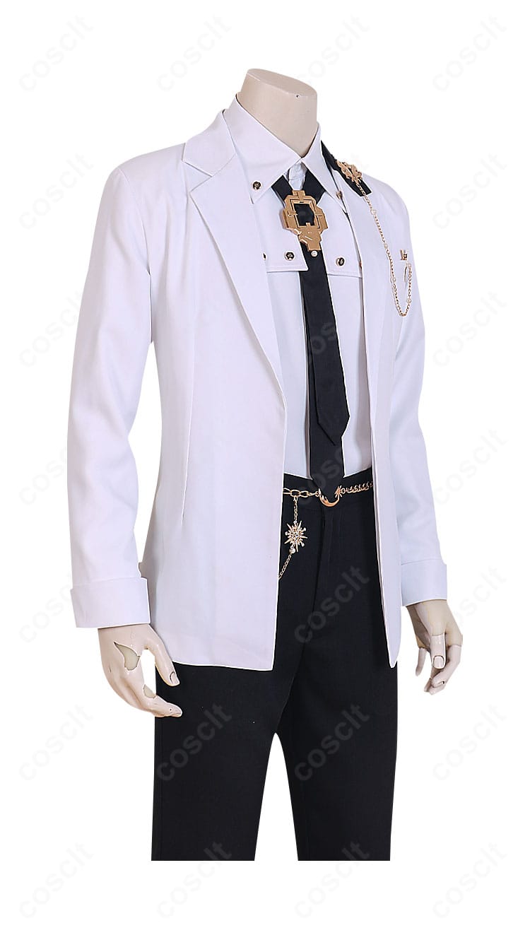 恋と深空 ホムラ コスプレ衣装の右側面。ブレザーの肩線とパンツのラインを強調したシルエット