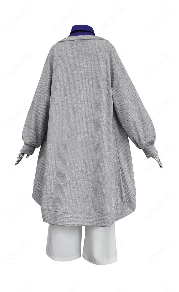 VVS衣装の背面。背中のラインと裾の形状、動きに合わせた可動域設計を示すディテール。