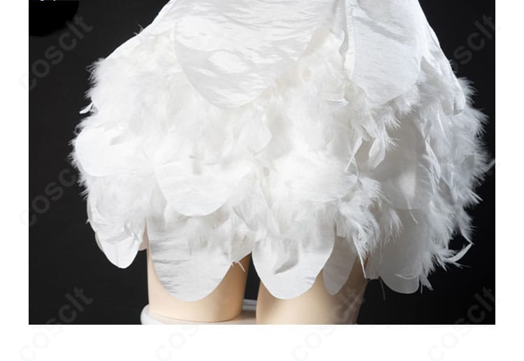 パンティ カジノドレスのスカート装飾ディテール。華やかなアクセントが撮影で映える。