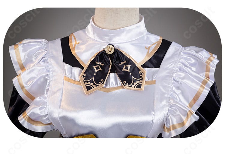 襟元の領結ディテール。結びのボリュームと中心装飾の質感を近接で表現。