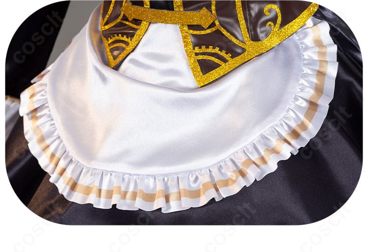 スカート裾の装飾ディテール。縁取りとフレアのラインが写真映えする仕上がり。