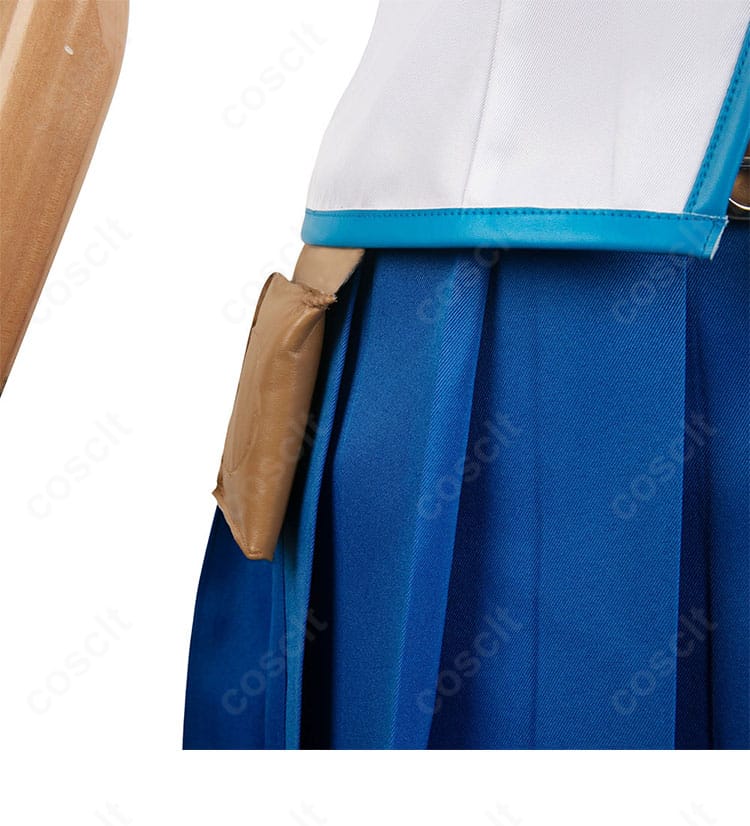 腰回りのベルトとポーチ。安定固定できる仕様で小物の再現度も高い。