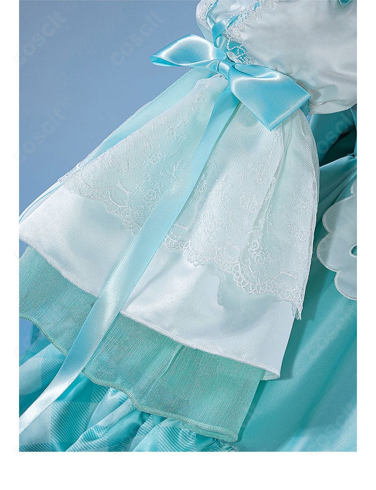 初音ミク 生誕16周年ロリータ衣装 側面のラインとフリル配置