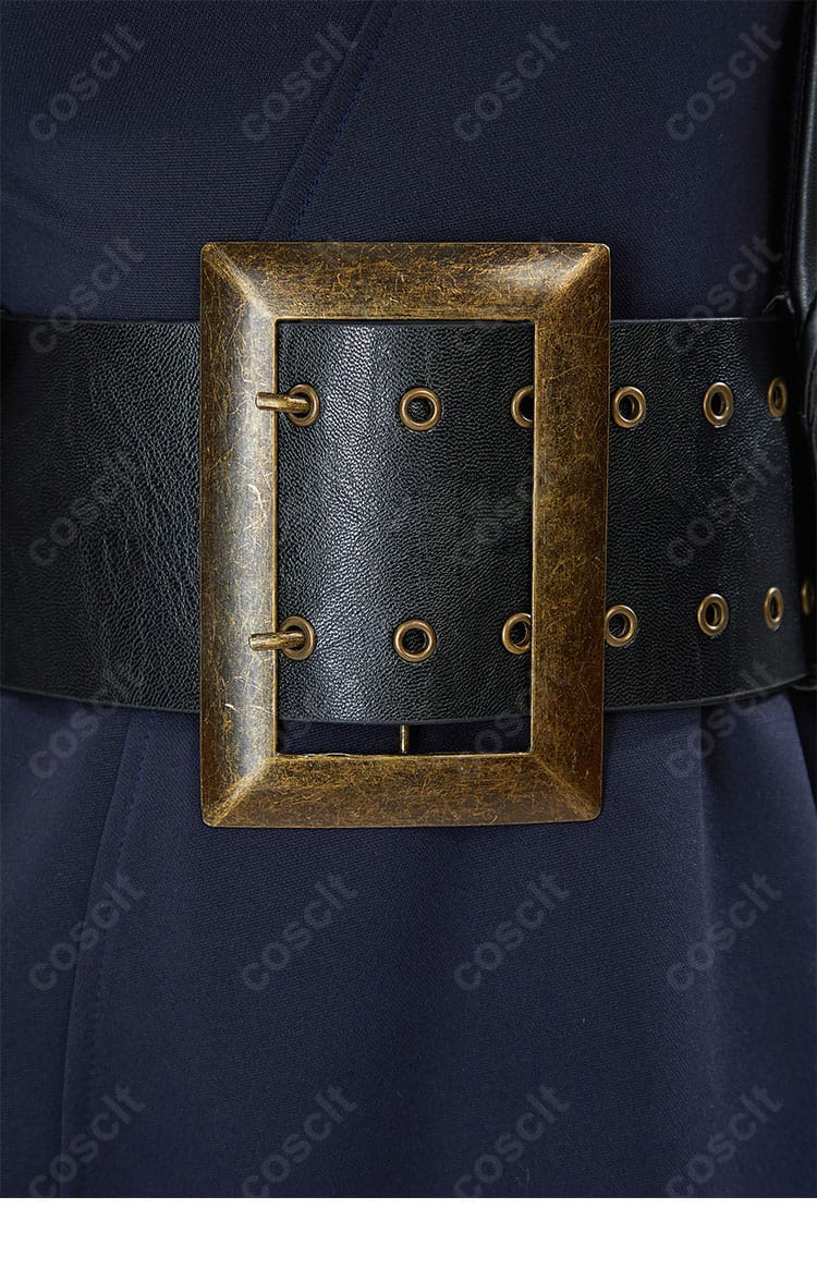 ONE PIECE ニコ・ロビン コスプレ衣装のウエスト装飾。ベルトで強調された美しいウエストラインと金具の質感。