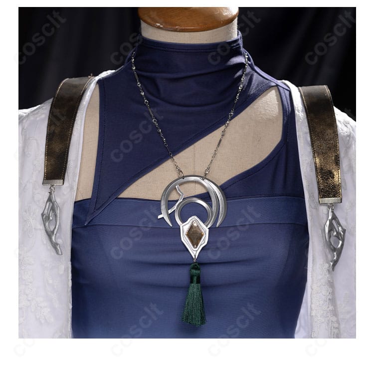 衣襟の装飾ディテール。縁取りと配色のコントラストを近距離で表現。