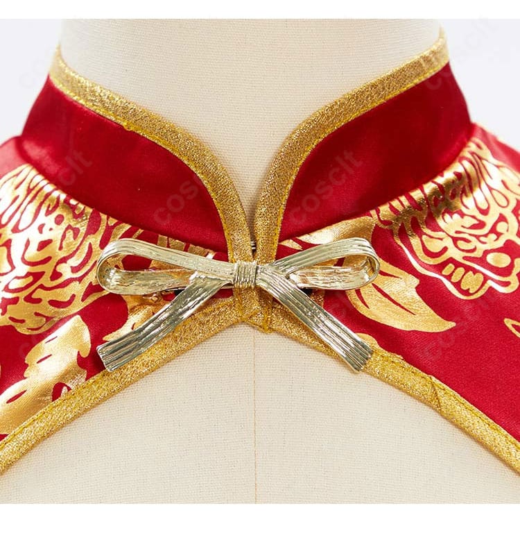 春麗 コスプレ衣装 領結装飾のアップ。つけ襟と胸飾りの質感・縫製・配色を詳細に確認できます。