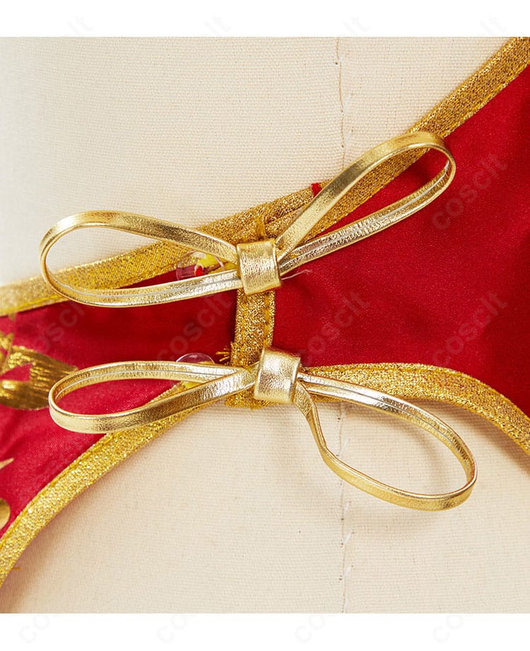 春麗 コスプレ衣装 腰部装飾のクローズアップ。中国結びやライン取りなど特徴的な意匠を再現。