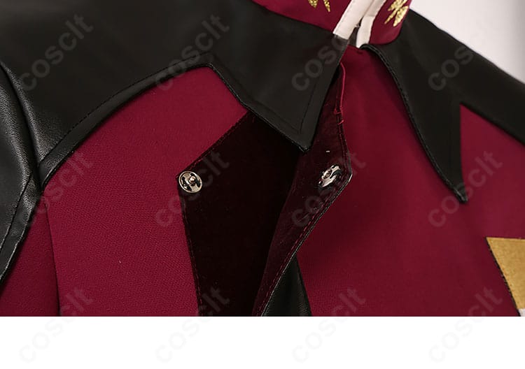 衣領デザインの詳細。配色ラインとステッチ位置が原作バランスに忠実。