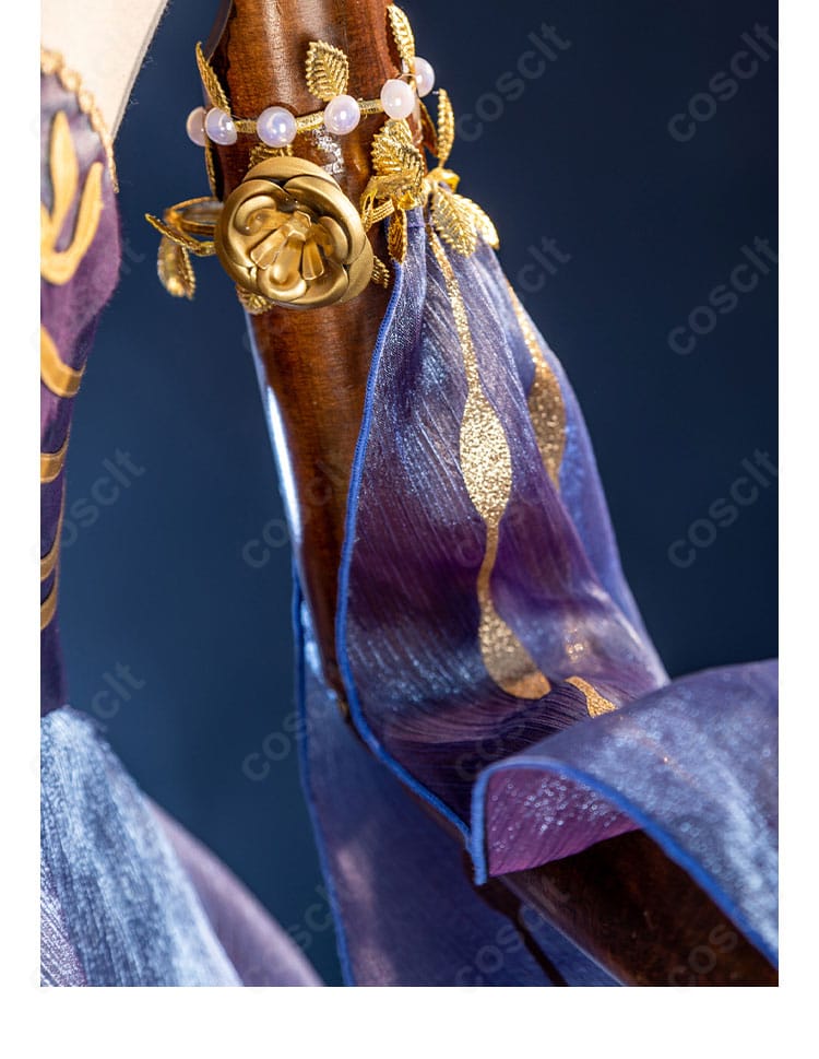 袖部分の装飾と生地の落ち感を示すグレイス(漁女)衣装のクローズアップ