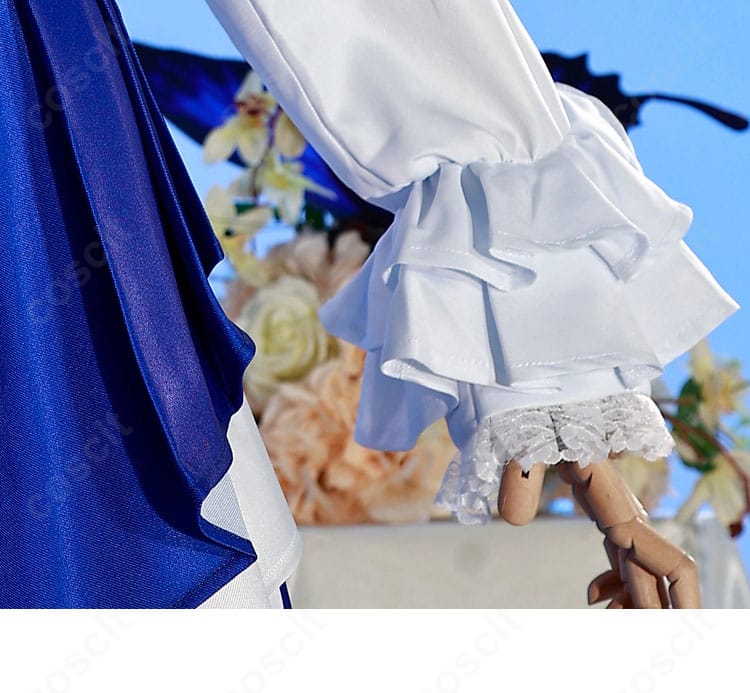 エリーラ・ペンドラ 衣装の袖口ディテール。端処理とステッチが整った仕立て。