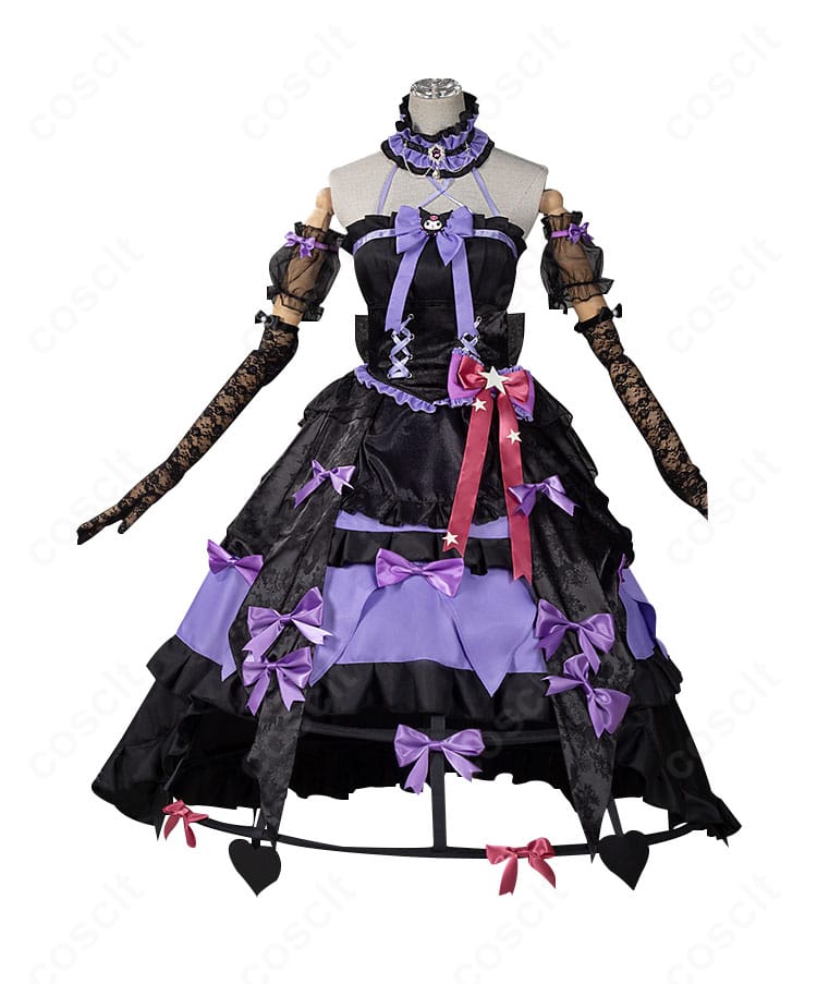 血の女王×クロミ コスプレ衣装の正面全身写真
