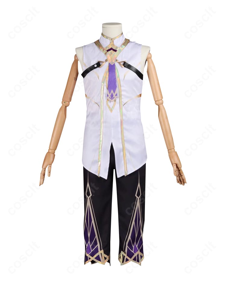 内搭の正面ディテール。襟元と前立ての縫製、裏地の質感まで確認できるクオリティ。