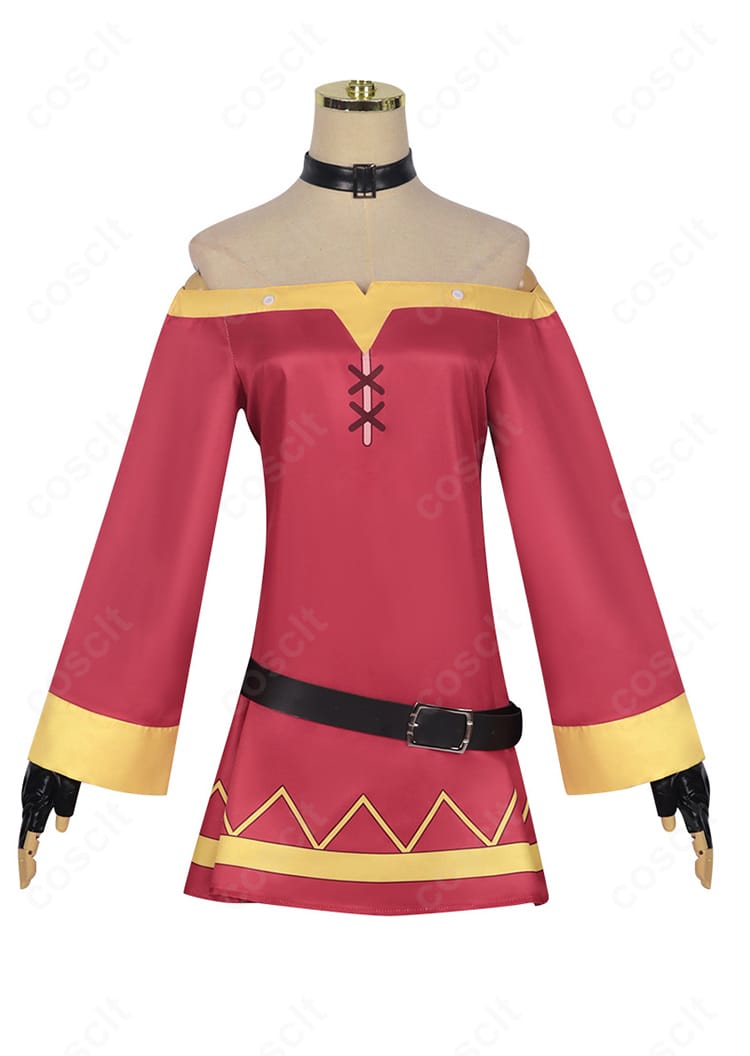 インナー前面の縫製ディテール。ステッチワークと裏当てで着心地と形状安定を両立。