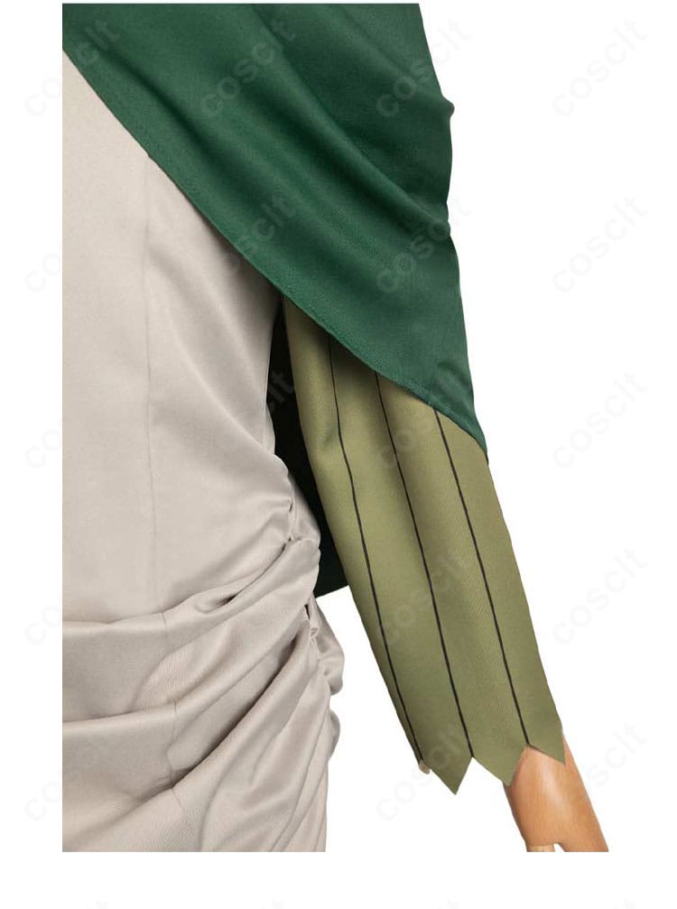 ミスルン衣装の肩・袖ディテール。肩章風の装飾がエレガントさを強調。