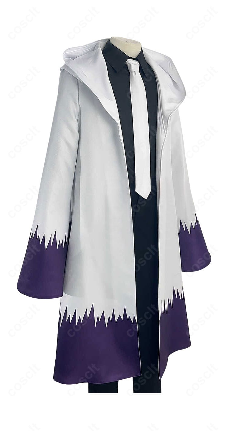 マッシュル アビス・レイザー コスプレの右側面。ロングコートのハリ感とシルエットを確認できる角度。