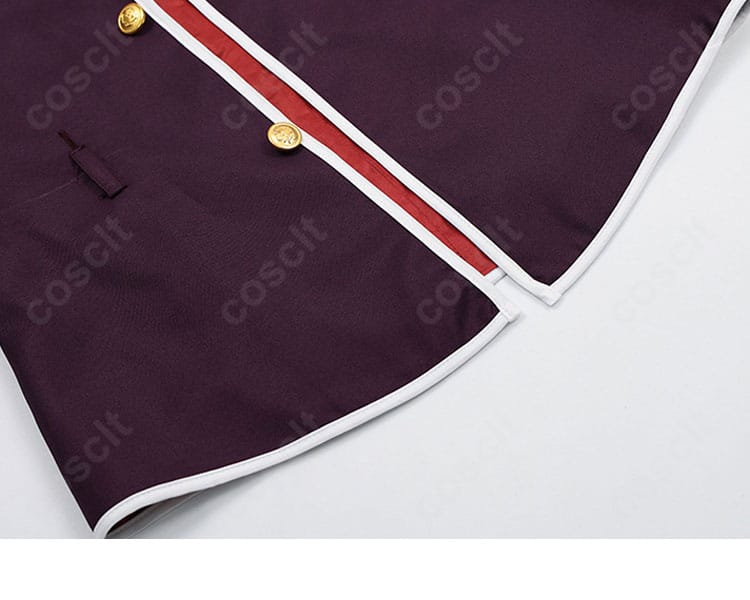 逆巻アヤト 学園制服の裾ディテール。直線的なヘムラインで写真映えする仕上がり。