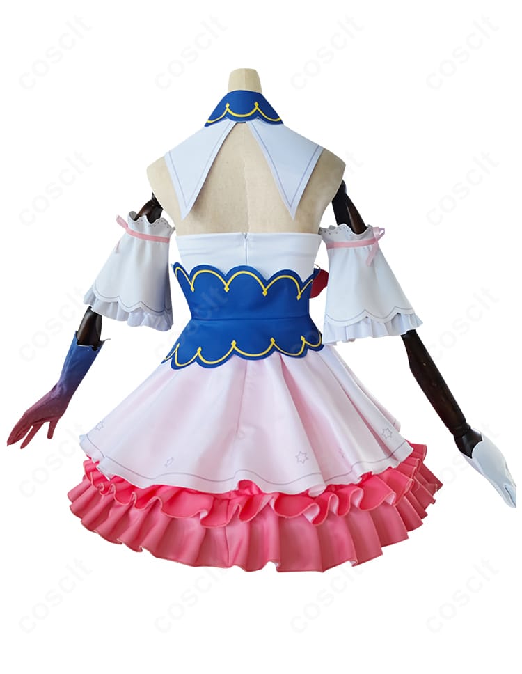 初音ミク 10周年 Rosuuri Ver. コスプレ衣装の背面全体。リボンやフレアの配置など後ろ姿のディテール。