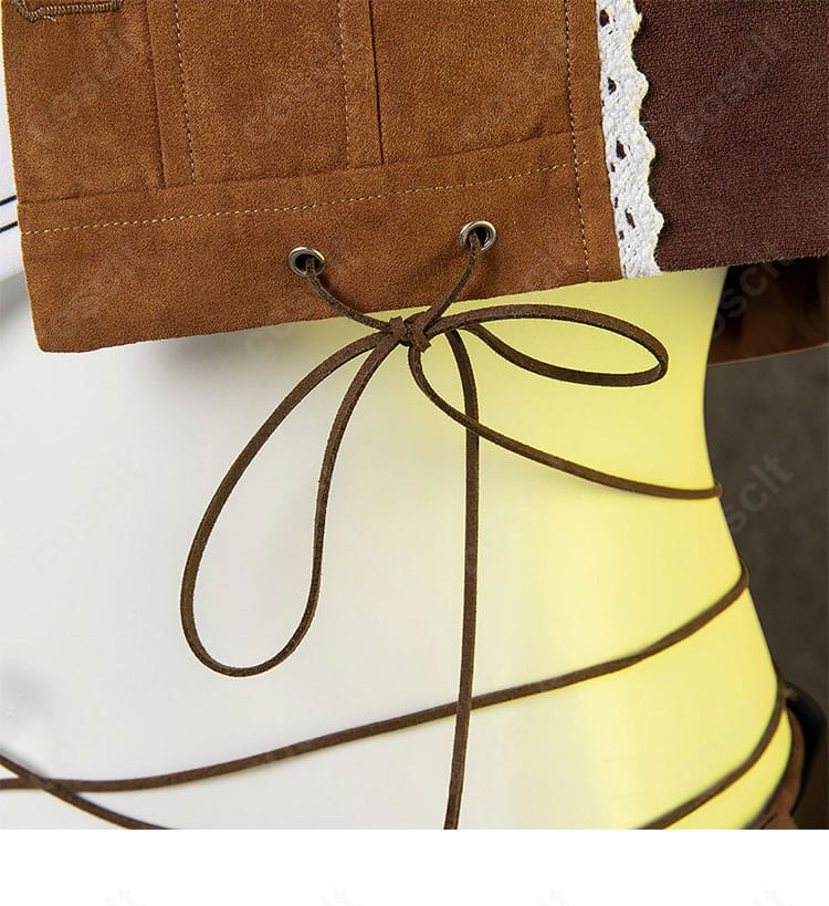 ティファ衣装 裾のレースアップ紐装飾ディテール