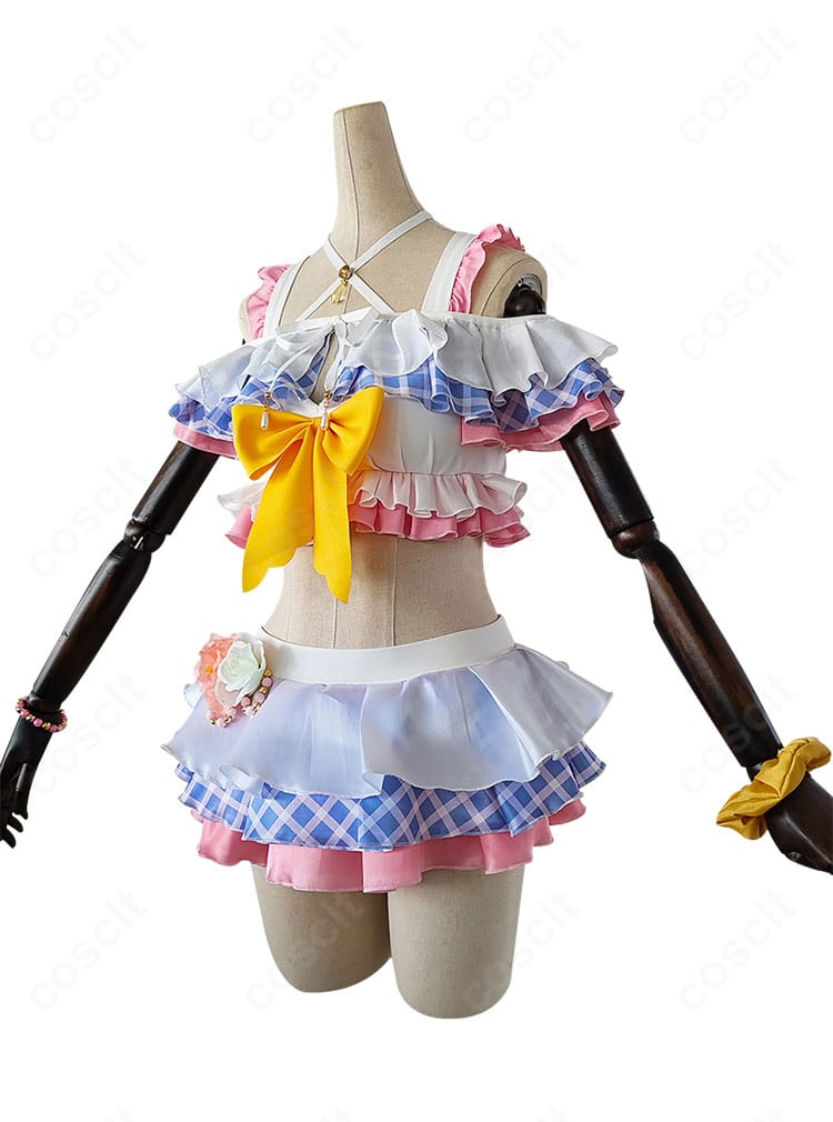 南ことりコスプレ衣装の側面ディテール。立体的な装飾配置とウエストラインの美しさが分かる構図。