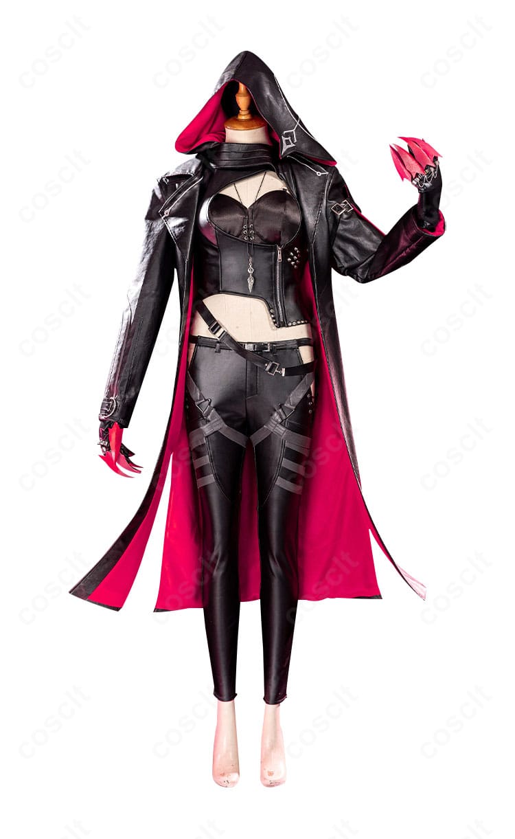 ゾーヤ衣装の刺繍・金具・パイピングなど装飾ディテールの接写。質感と縫製を確認可能。