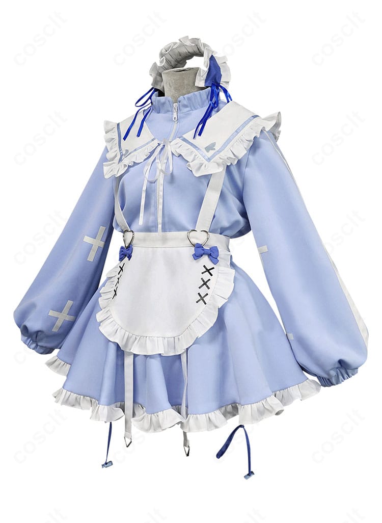 宝多六花コスプレ衣装の側面ディテール。スカートの広がりとサイドのライン、レッグカバーの見え方を確認できる画像。