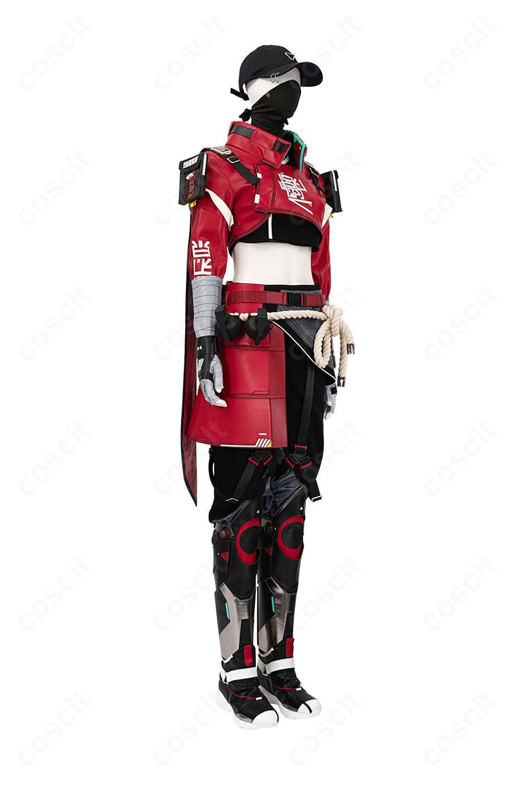 レイス コスプレ衣装の右側面。ベルトやアームバッグの配置がわかる写真