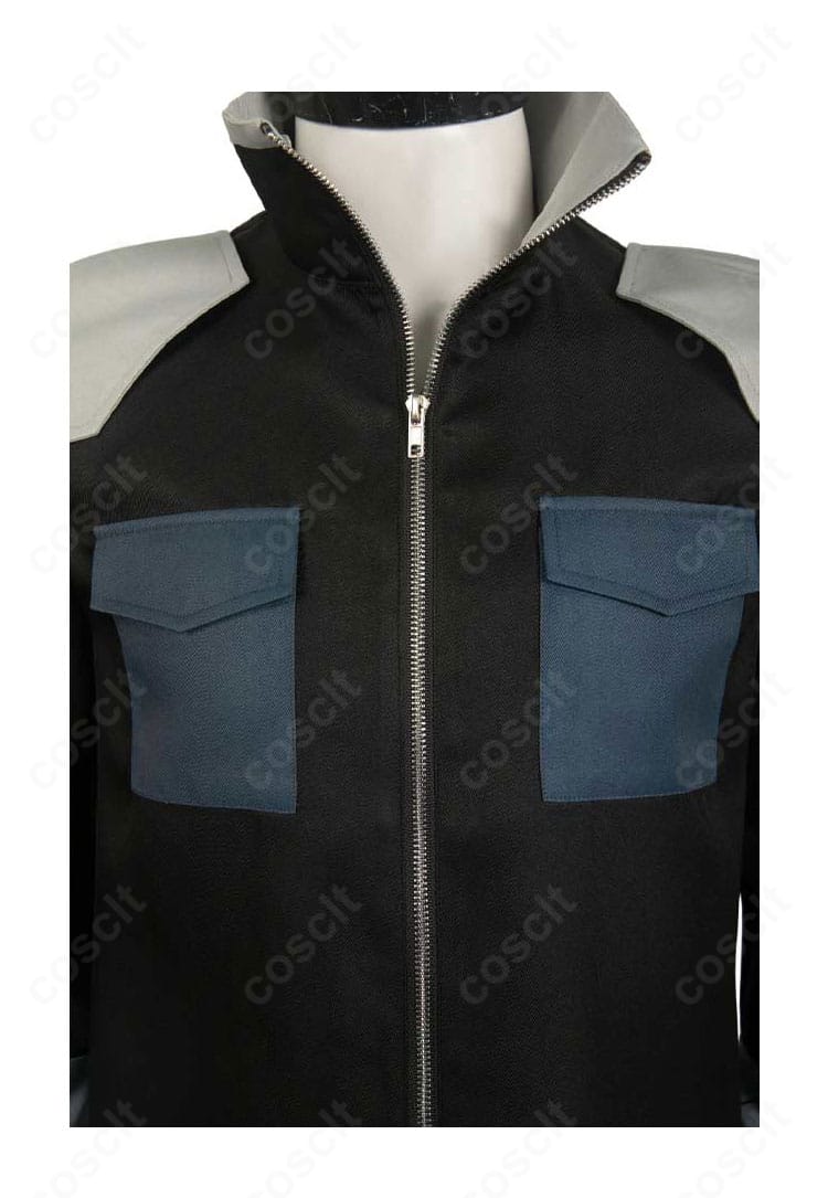 怪獣8号 保科宗四郎コスプレ 襟元ディテール。襟周りの意匠と細かなステッチが伝わるクローズアップ。