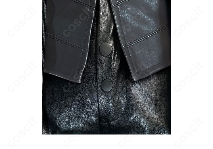 ペルソナ５ ザ・ロイヤル 雨宮蓮 怪盗服 コスプレ衣装 衣摆とパンツのボタン装飾ディテール