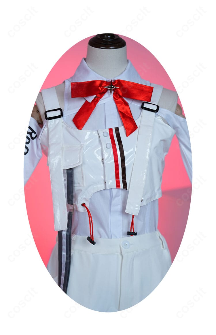 音乃瀬奏衣装の装飾ディテール。花モチーフの精緻な刺繍と縁取り、質感の異なるパーツ配置を確認できるアップ。