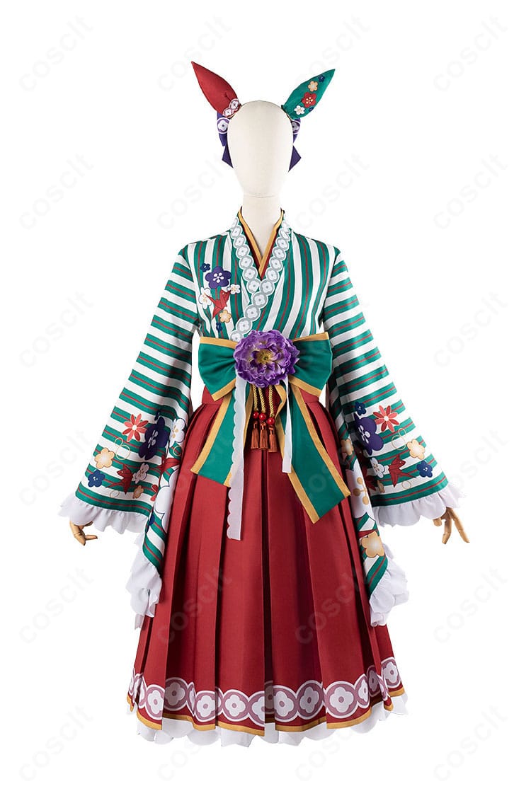 ウマ娘 ナイスネイチャ 正月衣装コスプレの正面全体像（上着とスカート、コルセットの配置が分かる）