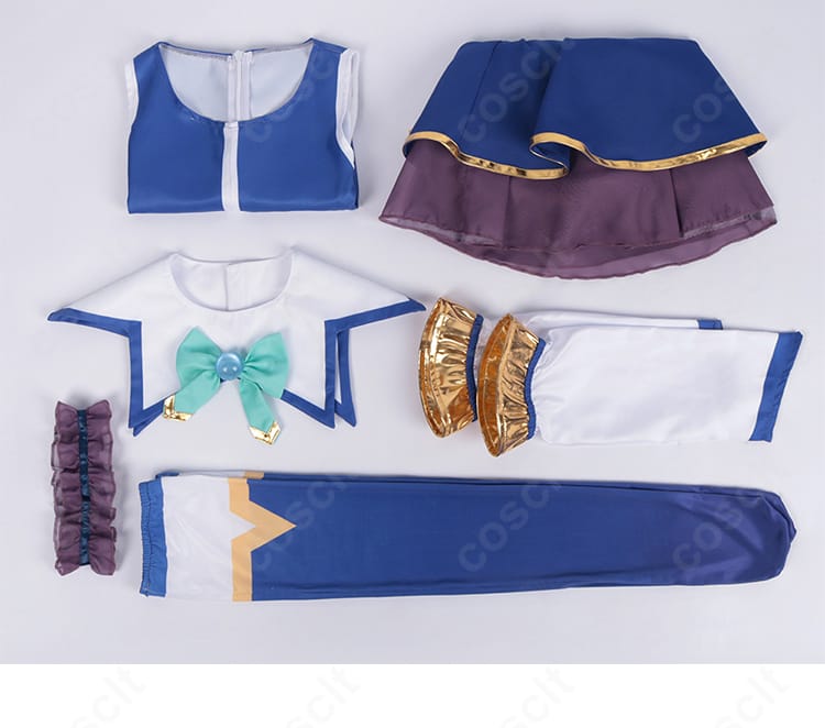 アクア コスプレ衣装のセット内容一覧。トップス・スカート・袖・つけ襟・首飾り・靴下の6点。