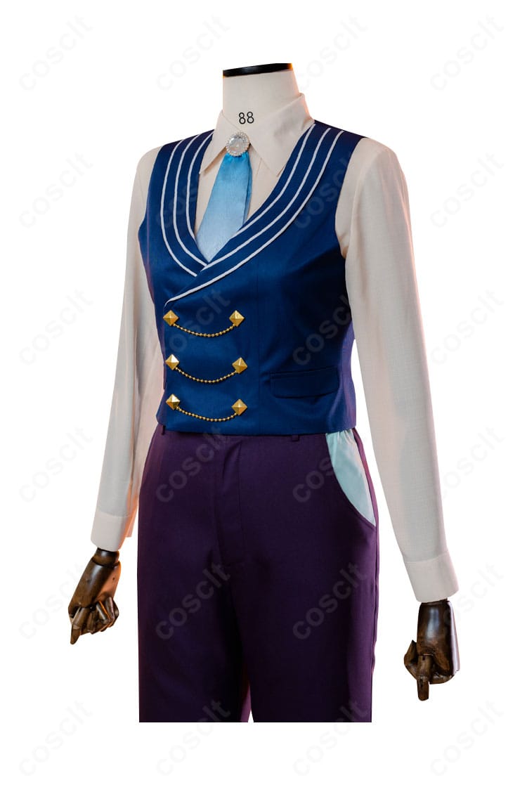 インナー上衣サイドの装飾ディテール。脇の切り替えとパイピング、装飾の取り付け精度が分かる画像