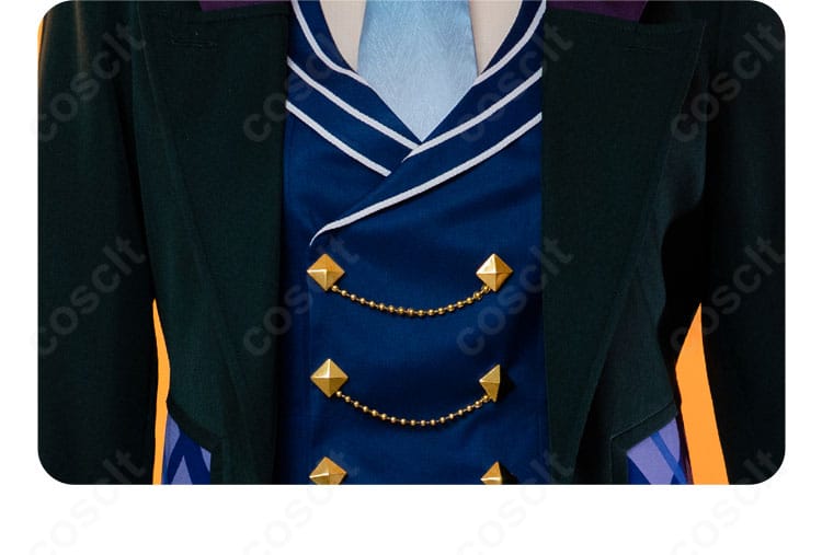 門襟装飾の詳細。エッジのパイピングと金具の留め付けが見える近接写真