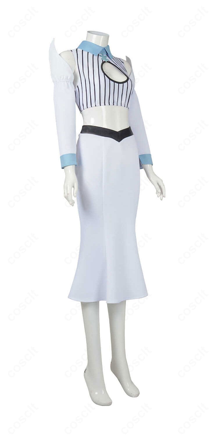 井上織姫 コスプレ衣装の側面ディテール。袖パーツの形状とウエストラインのバランス、横からのシルエットが分かる。