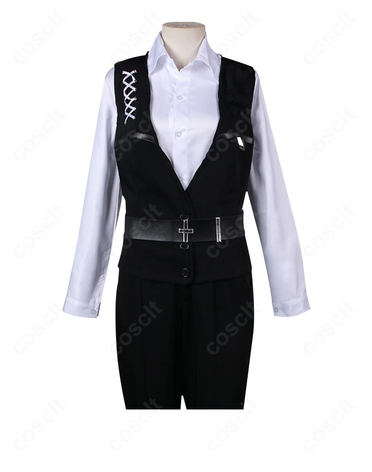 ロージャ衣装のインナーシャツ正面ディテール。前立て・ボタン位置と生地の質感が見えるアップ。