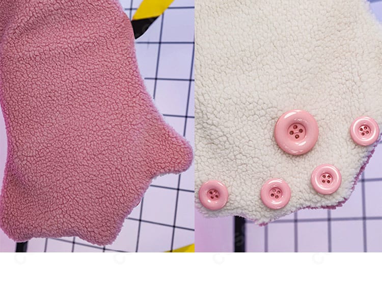 鉄拳7 ラッキー・クロエ衣装の外套袖ディテール。袖口のステッチと切り替えラインが分かる近接カット。