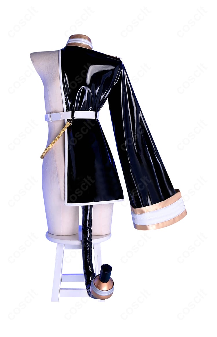 阿良河キウィ衣装の背面。後ろ姿のライン、尻尾の位置関係、背中の装飾ディテールを鮮明に表現。