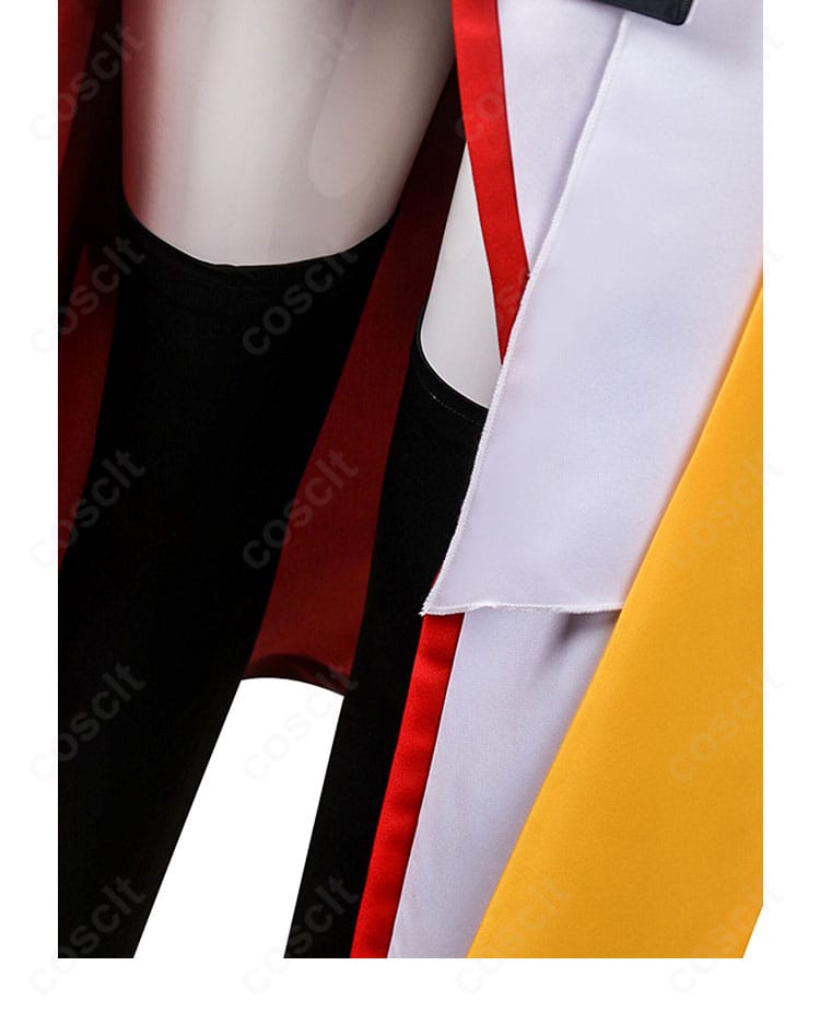 長尾景虎 コスプレ衣装のレッグカバーと前合わせの意匠。脚線を整え、動きのある撮影に適した設計。