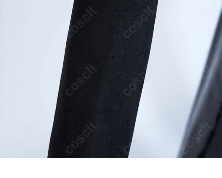 プロジェクトセカイ 白石杏『決戦の時』コスプレ衣装の袖口装飾ディテール。ステッチとパーツの精緻な仕上げ。