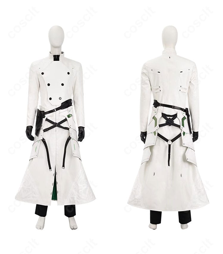 正面と背面の質感比較。コートのハリ感と装飾パーツの配置バランスを確認できる画像。