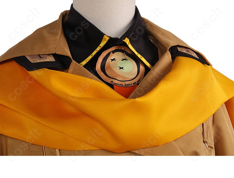 ミリア=レイジ衣装のネックライン周り。襟元の刺繍と配色バランスを捉えた接写。